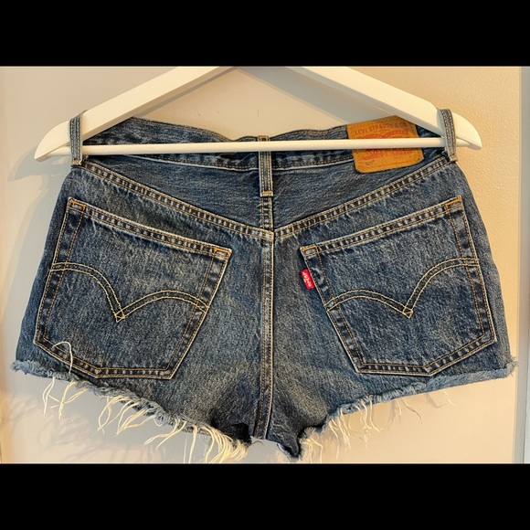 Levi’s 501 shorts - Picture 2 of 2